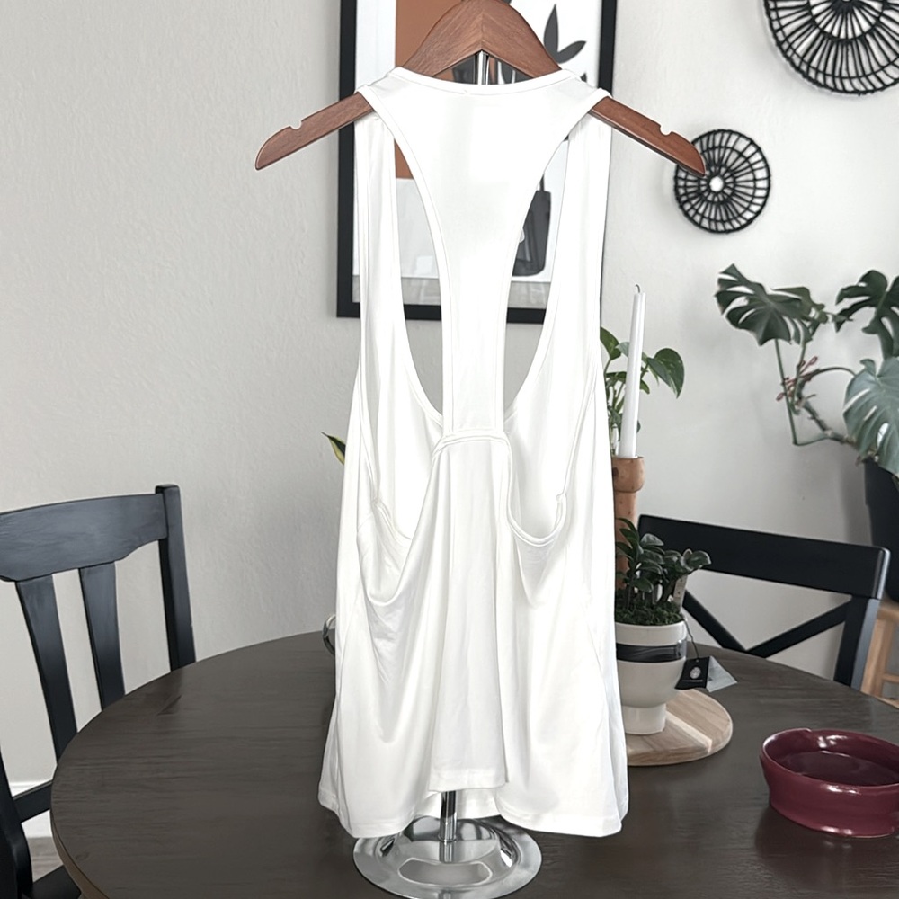 NWT Free People Everyday Tank White Racerback Scoop Neck Slouchy Lightweight M - Picture 9 of 10
